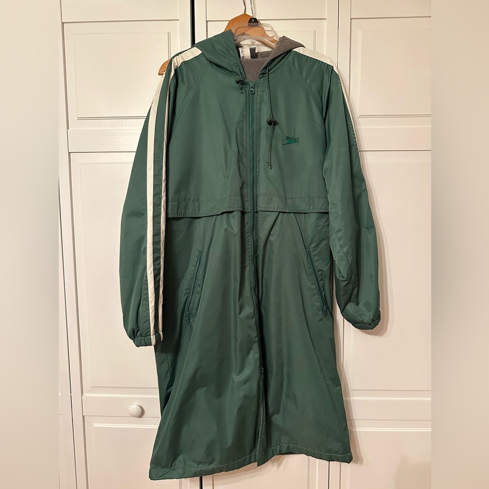 Speedo Unisex Long Sleeve Hooded Swim Parka